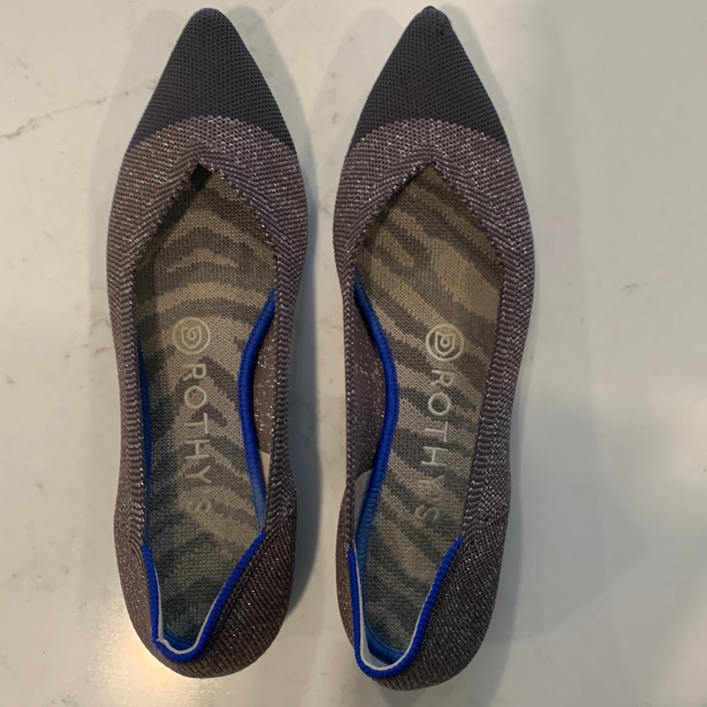 ROTHY’S THE POINT BROWN TWO TONED FLATS, SIZE 7.